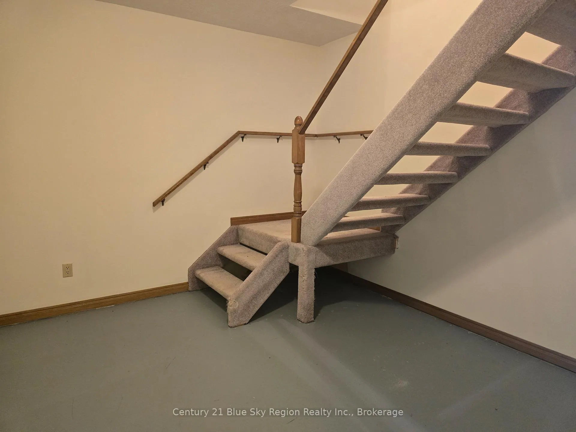 Photo 32 of 57 Toronto Street, Callander — HOMEH