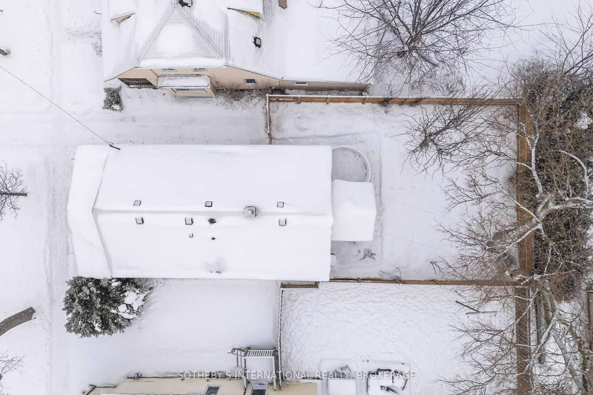 Photo 3 of 18 Dexter Street, St. Catharines, Ridley — HOMEH