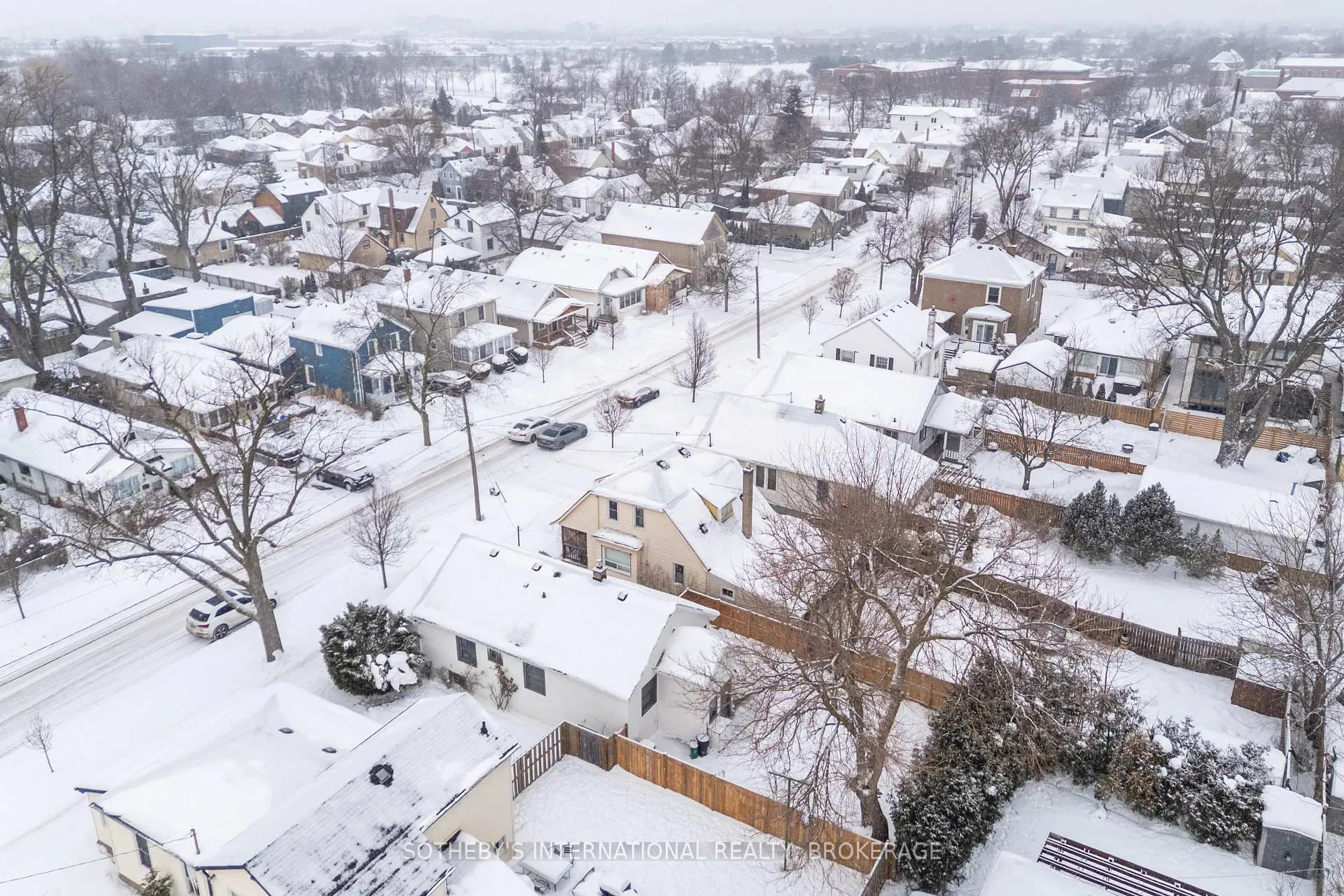 Photo 5 of 18 Dexter Street, St. Catharines, Ridley — HOMEH