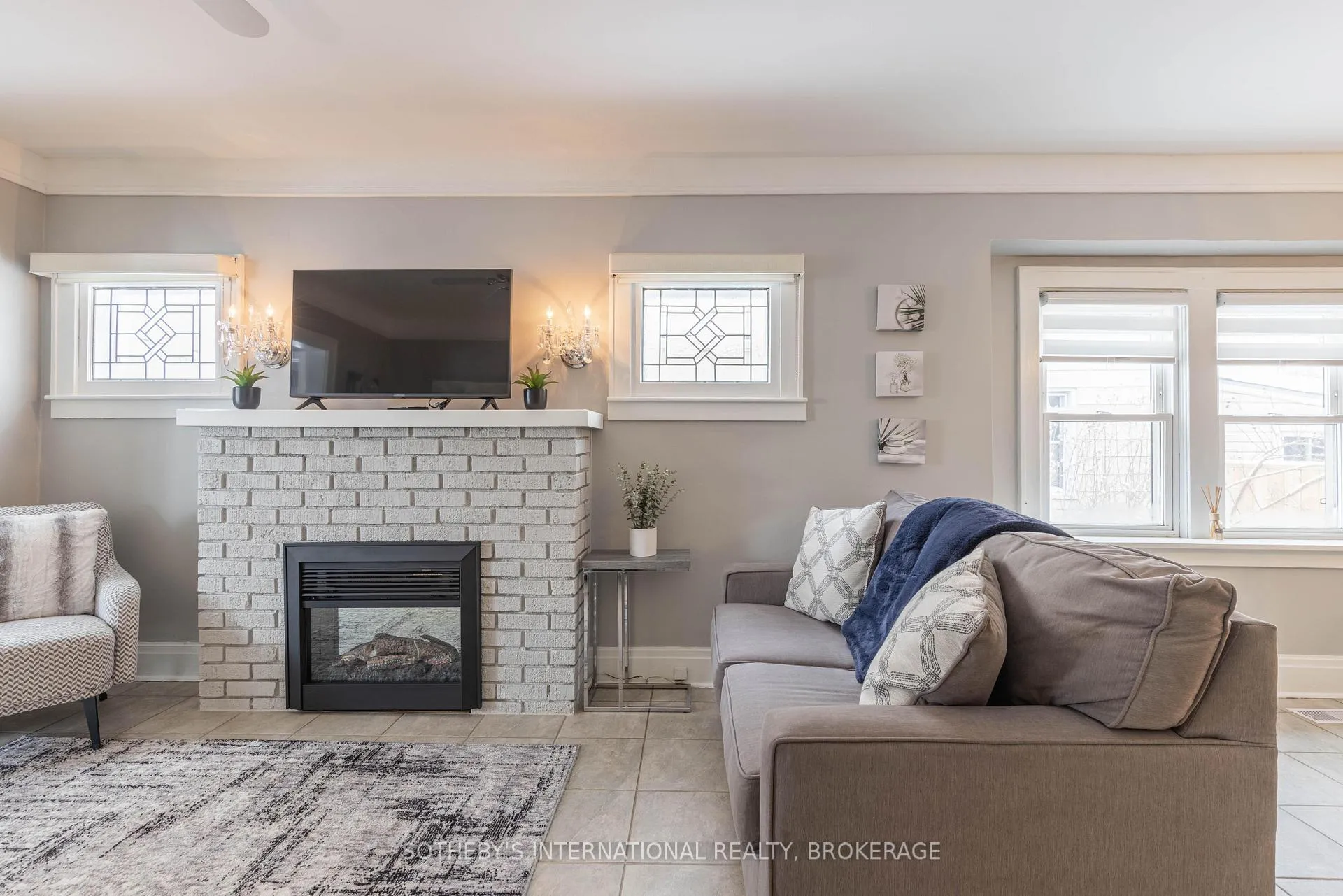 Photo 14 of 18 Dexter Street, St. Catharines, Ridley — HOMEH