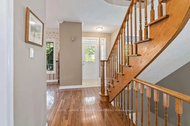 Photo 10 of 119 Parkview Lane, Guelph/Eramosa, Rockwood — HOMEH