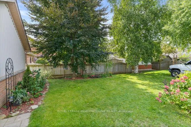 Photo 48 of 119 Parkview Lane, Guelph/Eramosa, Rockwood — HOMEH
