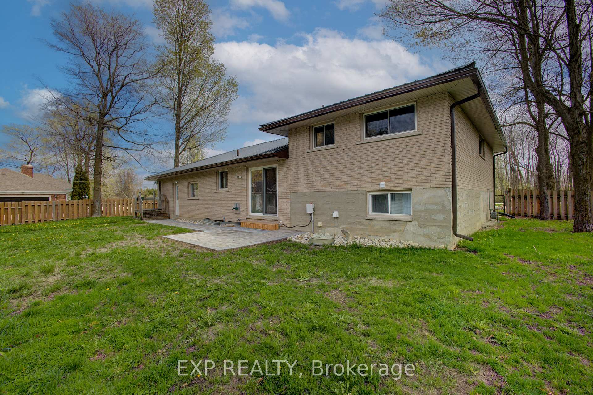 Photo 24 of 109 Mcgivern Street, Mapleton, Rural Mapleton — HOMEH