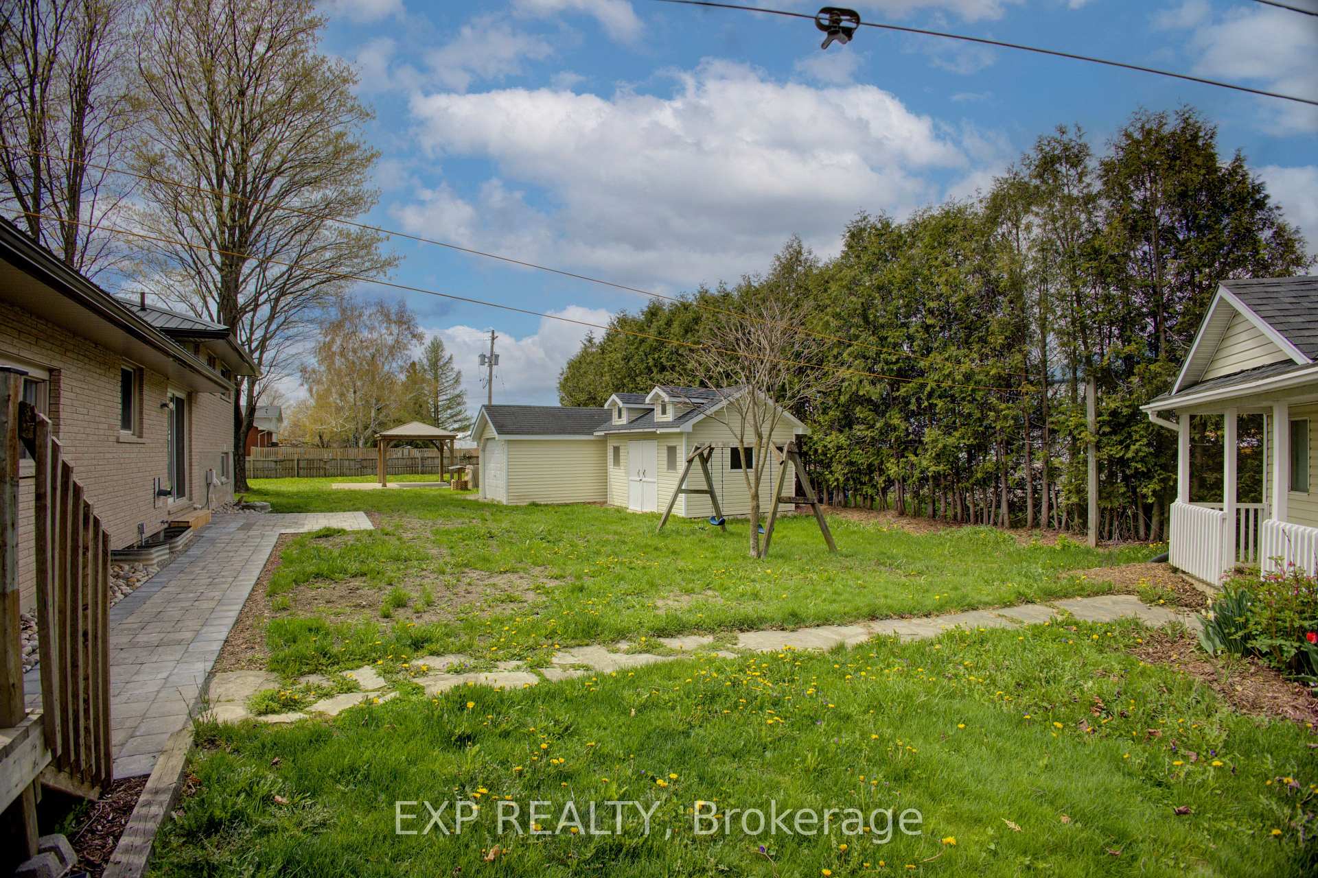 Photo 27 of 109 Mcgivern Street, Mapleton, Rural Mapleton — HOMEH