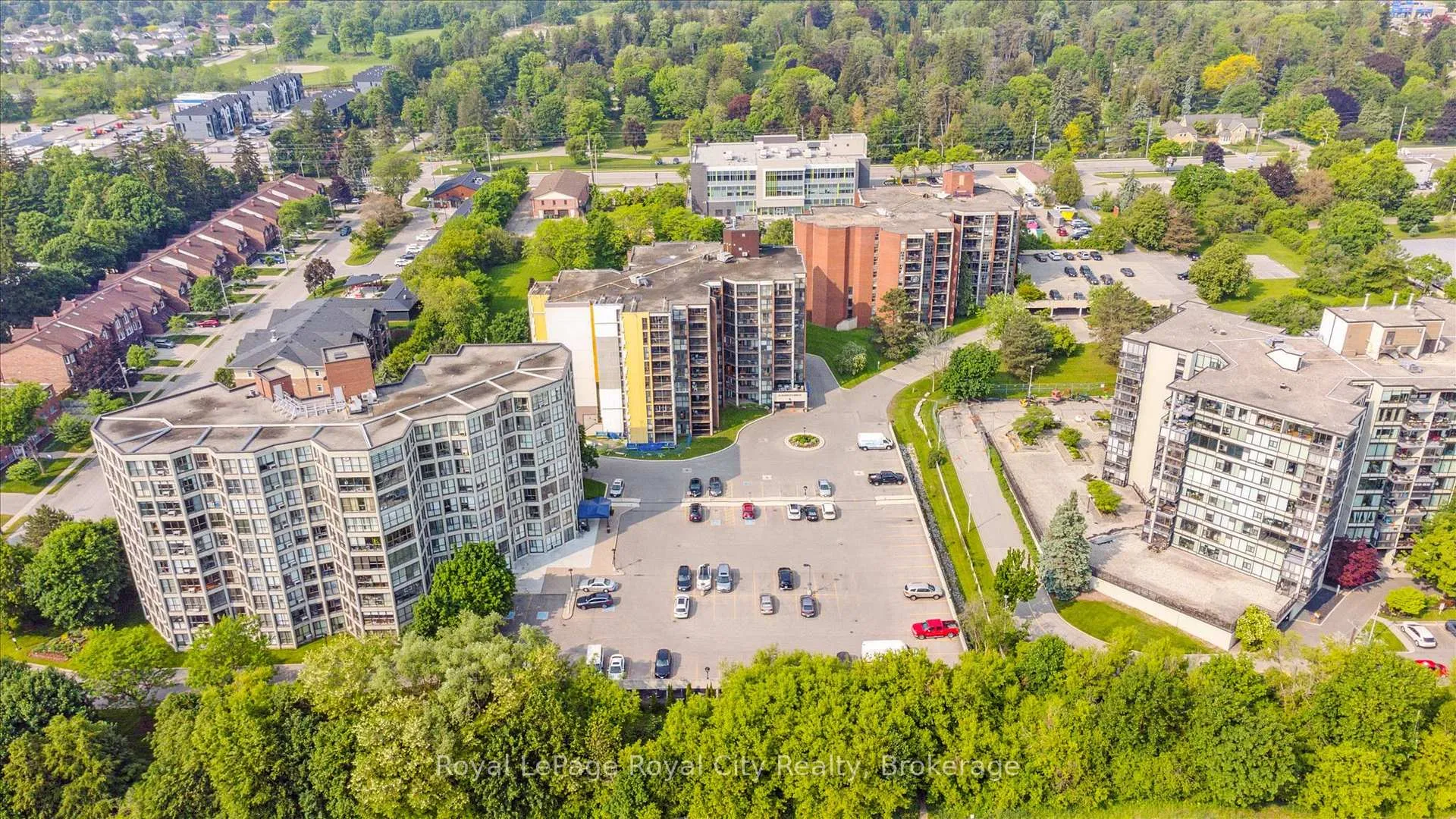 Photo 9 of Unit 501, 22 Marilyn Drive, Guelph, Riverside Park — HOMEH