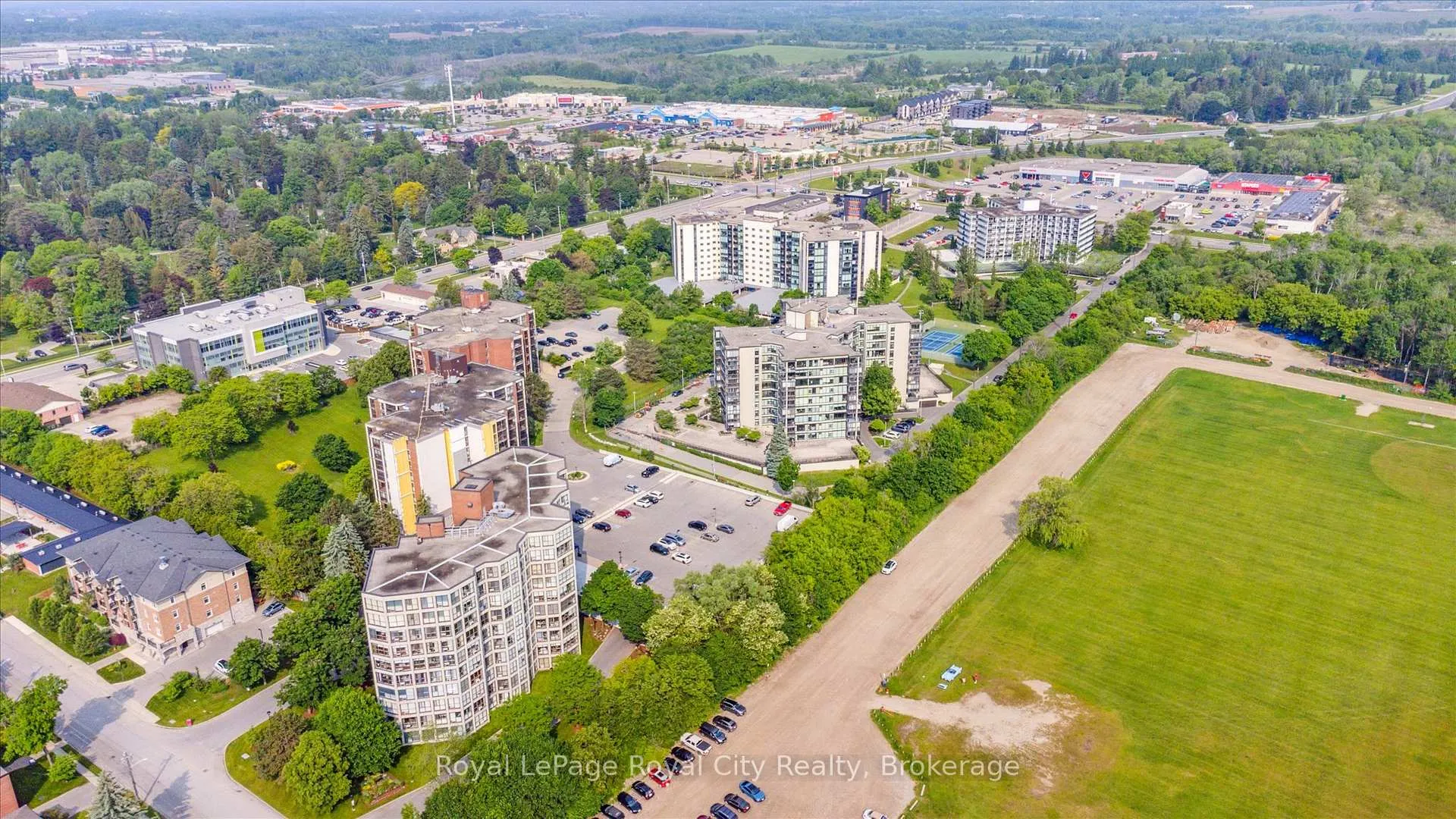 Photo 10 of Unit 501, 22 Marilyn Drive, Guelph, Riverside Park — HOMEH