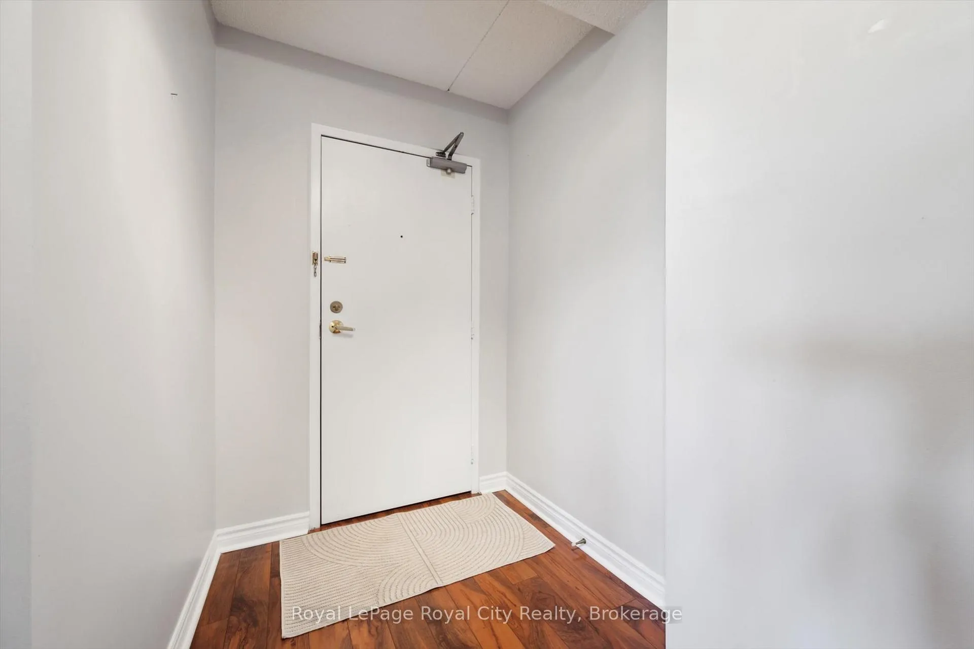 Photo 13 of Unit 501, 22 Marilyn Drive, Guelph, Riverside Park — HOMEH