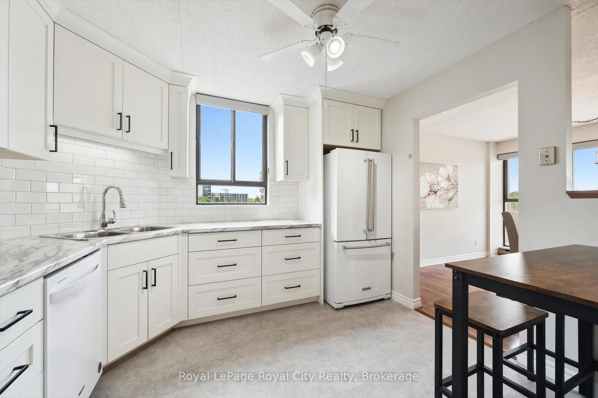 Photo 22 of Unit 501, 22 Marilyn Drive, Guelph, Riverside Park — HOMEH