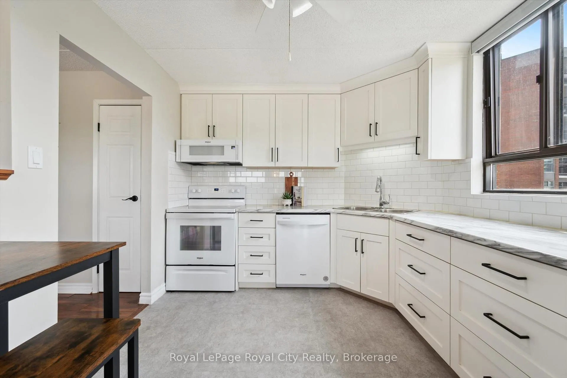 Photo 25 of Unit 501, 22 Marilyn Drive, Guelph, Riverside Park — HOMEH