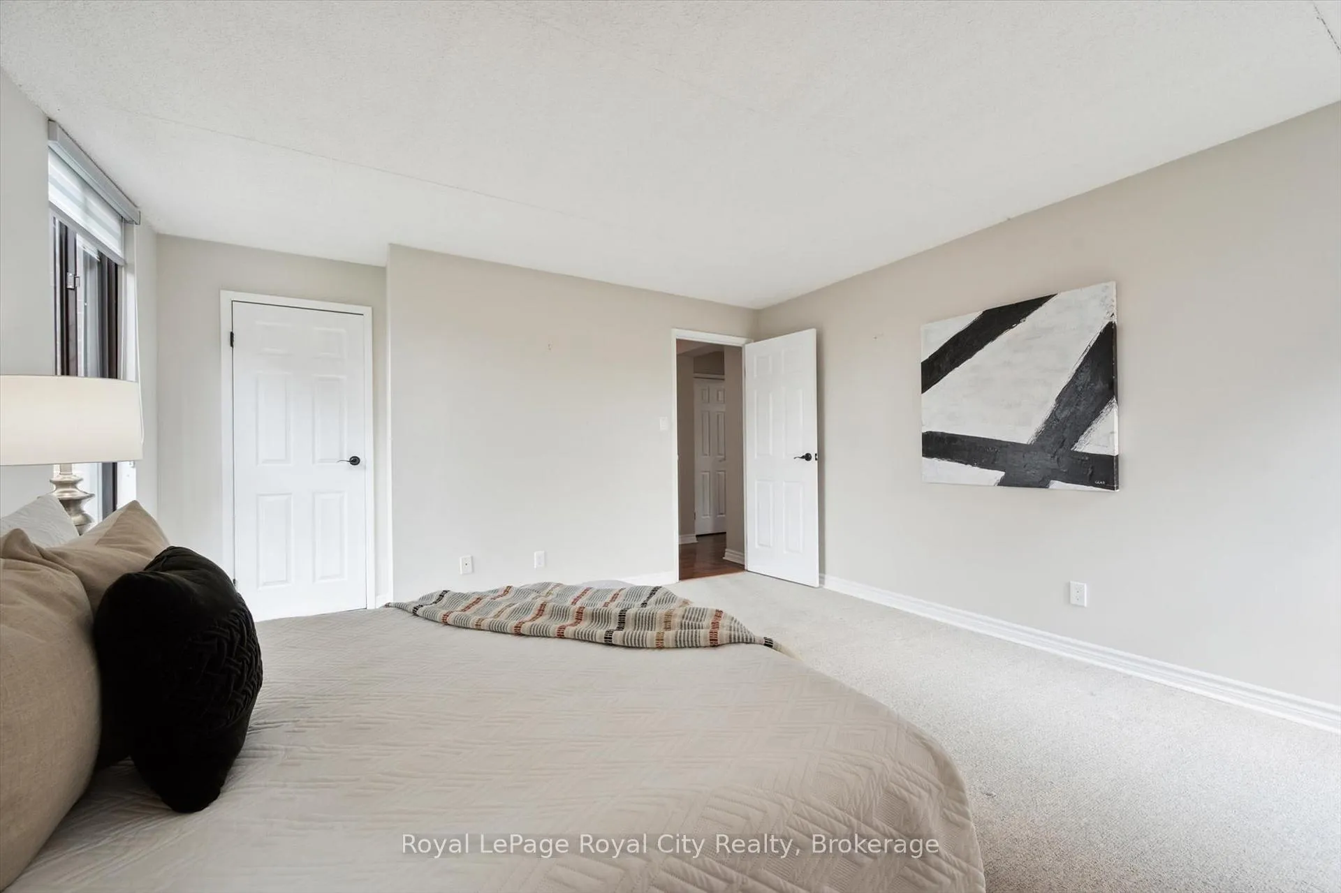 Photo 28 of Unit 501, 22 Marilyn Drive, Guelph, Riverside Park — HOMEH