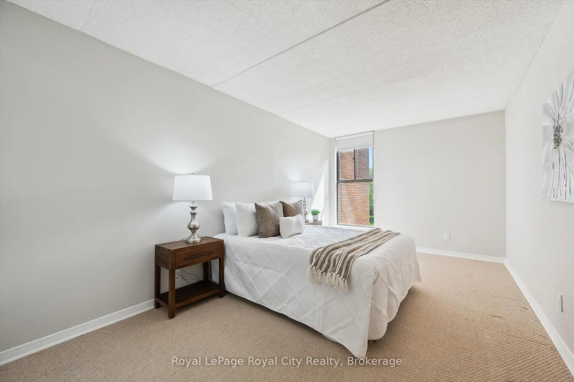 Photo 29 of Unit 501, 22 Marilyn Drive, Guelph, Riverside Park — HOMEH