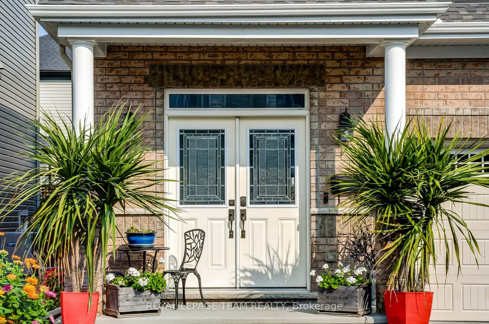 Photo 3 of 224 Rivertree Street, Ottawa, Kanata - Emerald Meadows/Trailwest — HOMEH