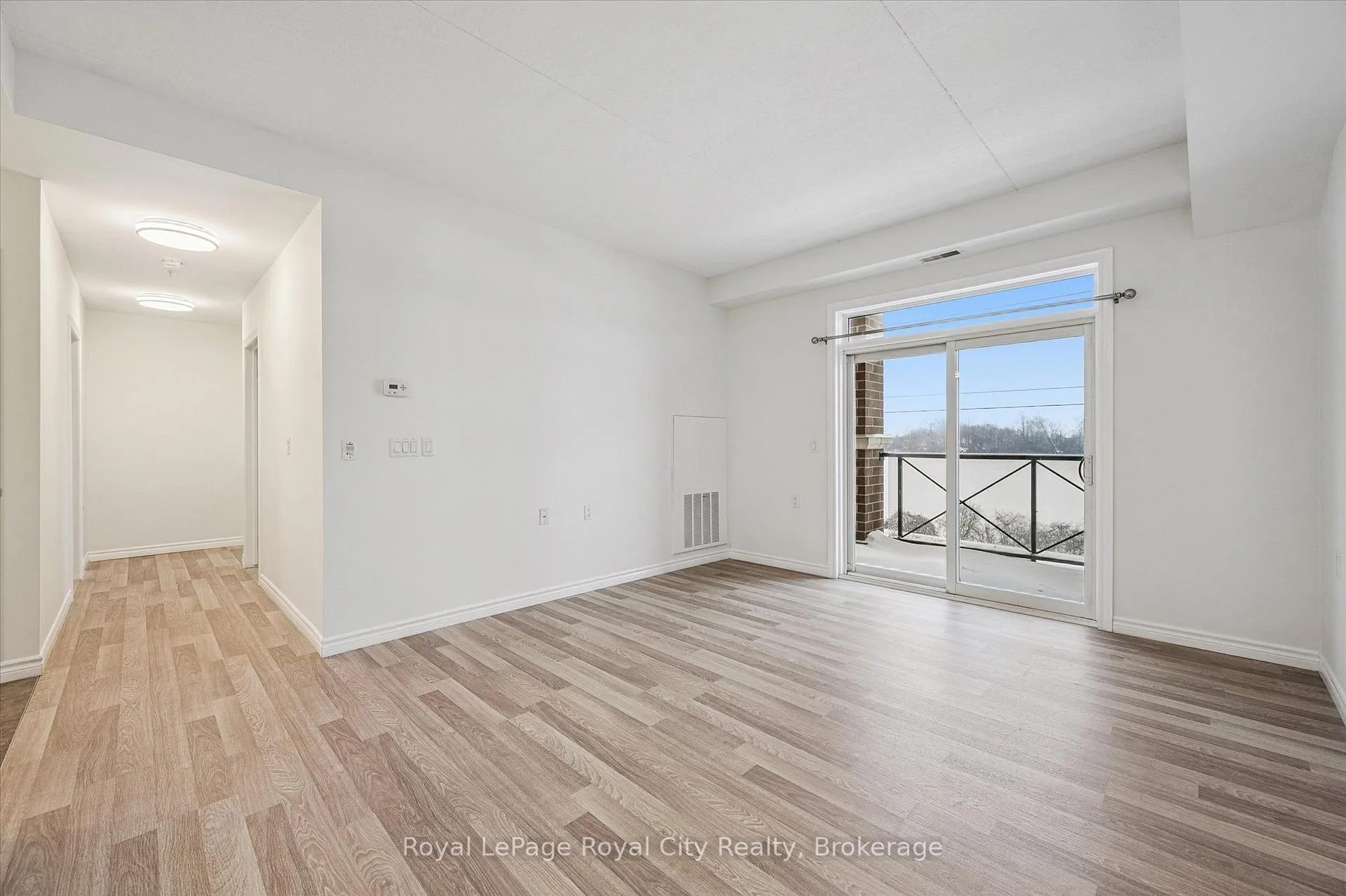 Photo 19 of Unit 207, 2 Colonial Drive, Guelph, Pineridge/Westminster Woods — HOMEH