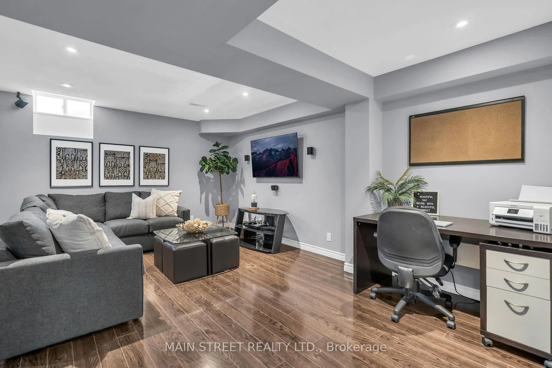 Photo 22 of 382 Conover Avenue, Aurora, Bayview Northeast — HOMEH