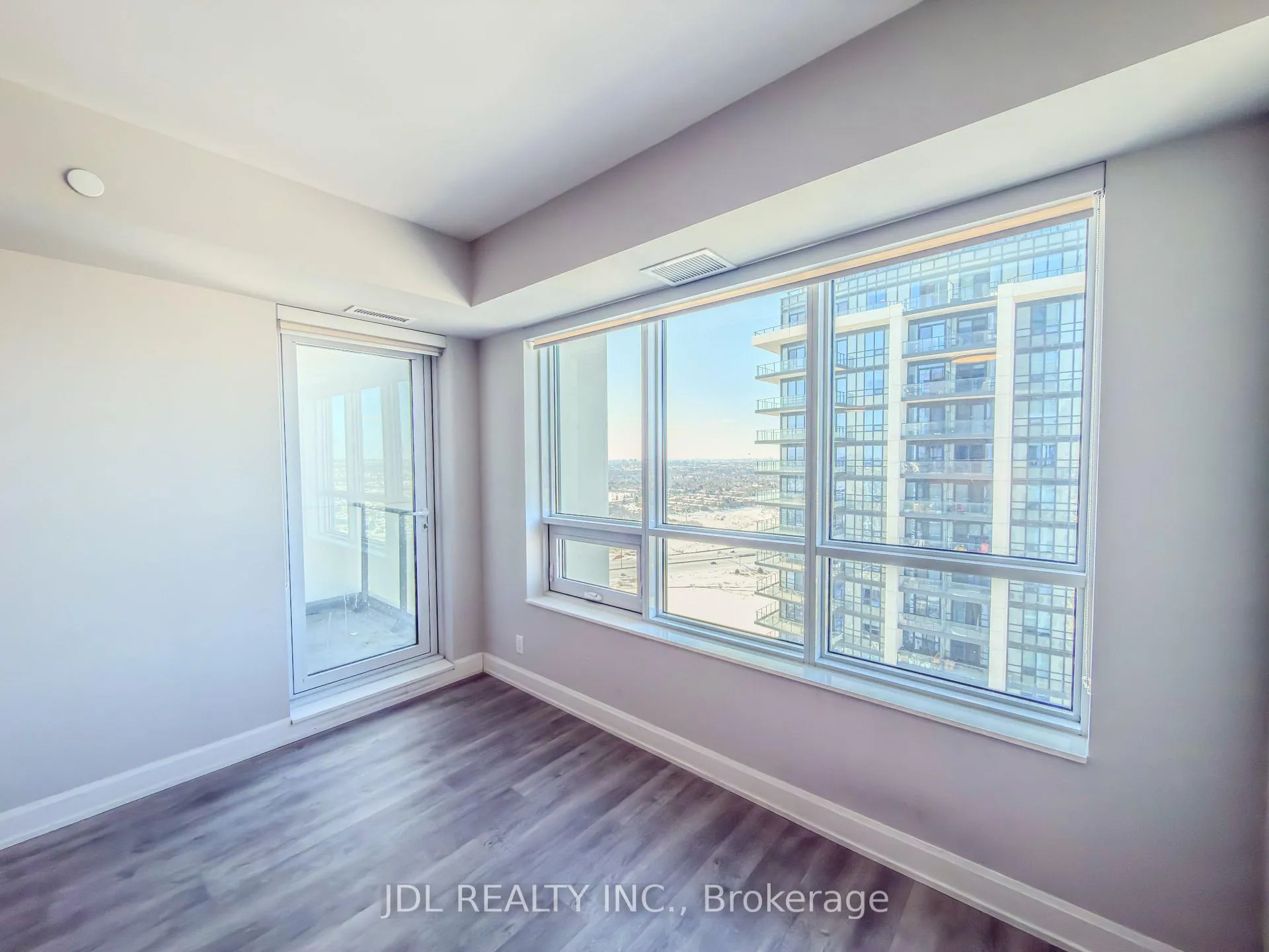 Photo 7 of Unit 3211B, 38 Gandhi Lane, Markham, Commerce Valley — HOMEH