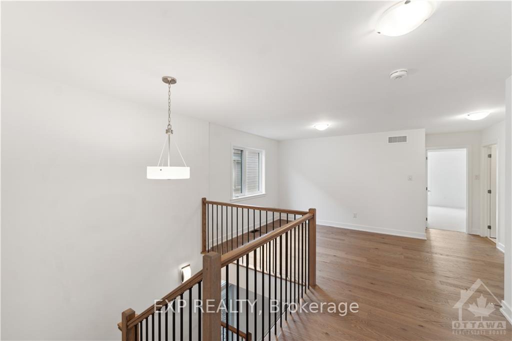 Photo 16 of 711 Odyssey Way, Ottawa, Leitrim — HOMEH