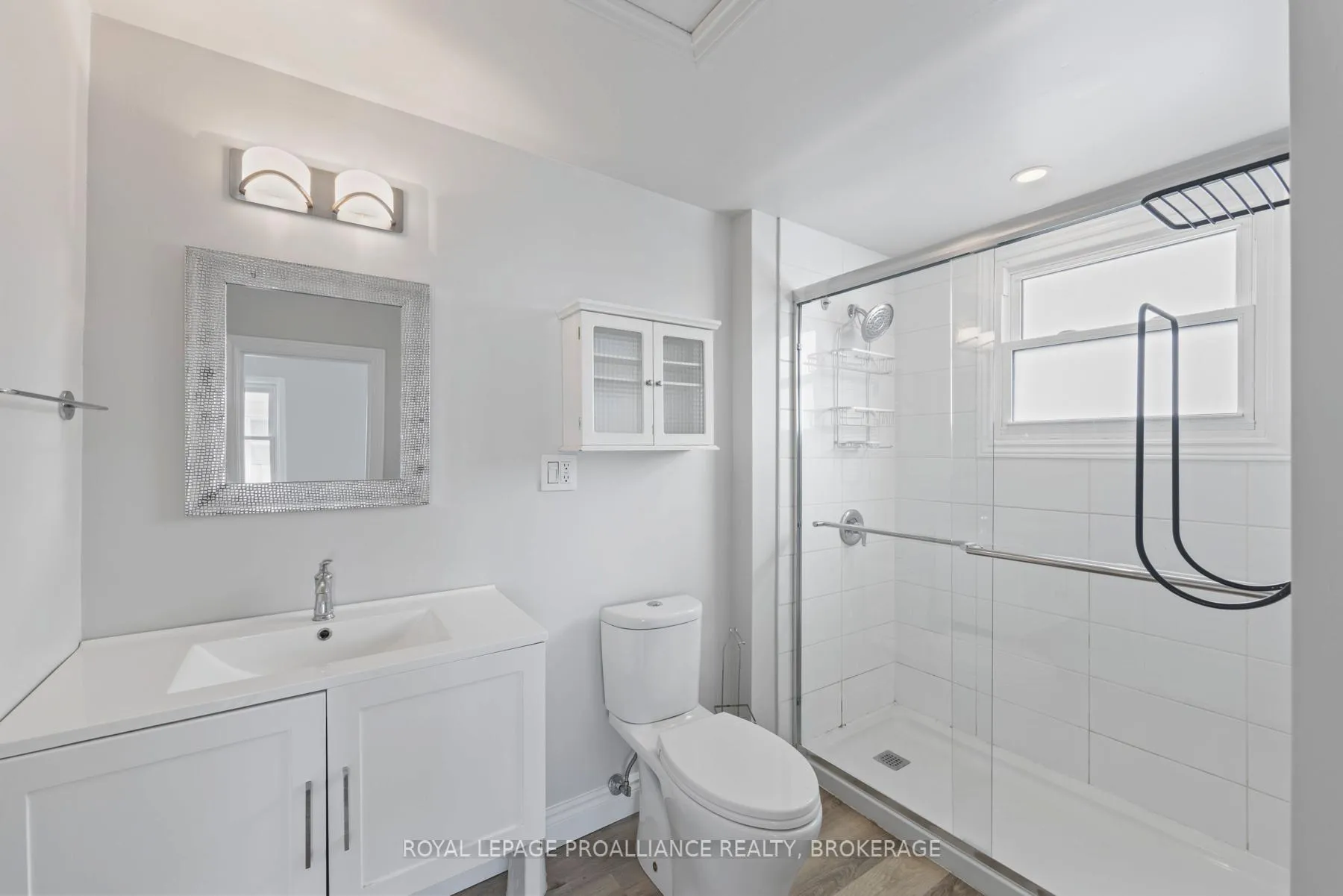 Photo 19 of 120 Hillendale Avenue, Kingston, West of Sir John A. Blvd — HOMEH