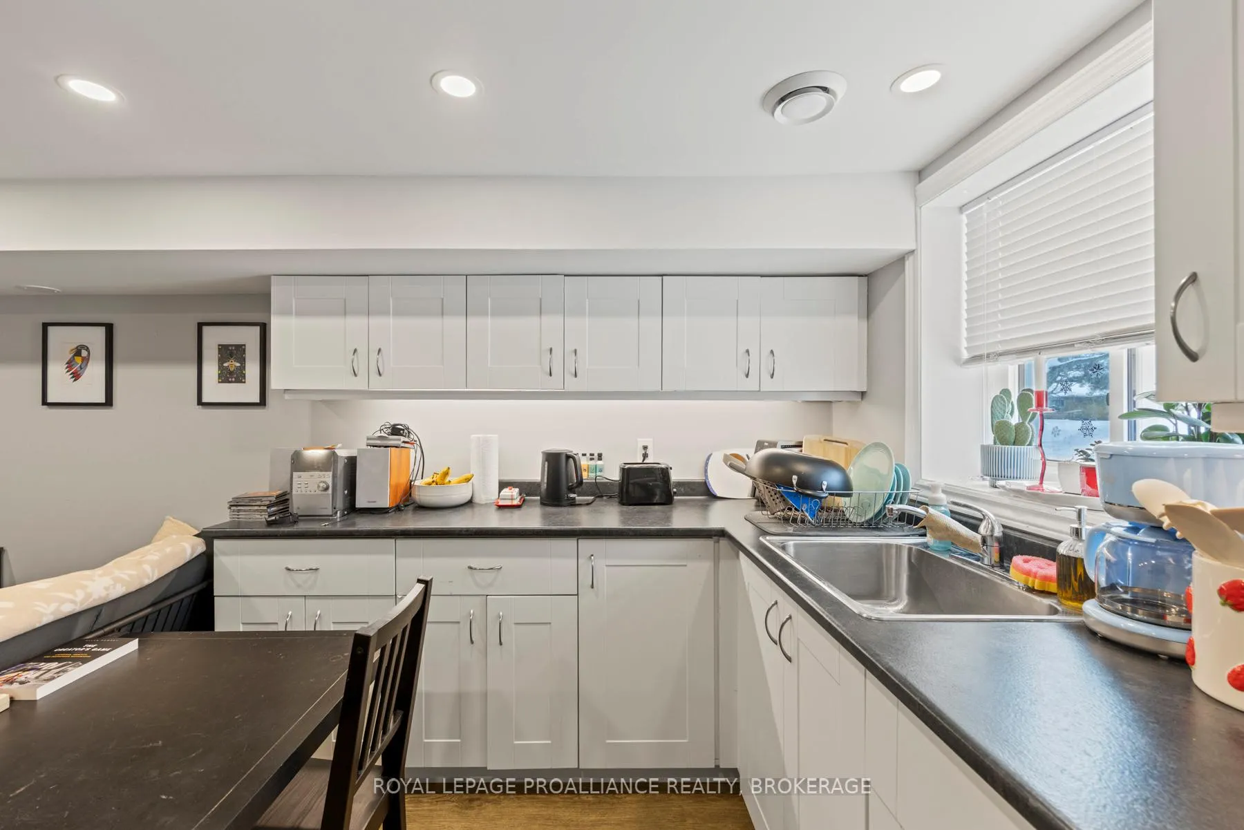 Photo 26 of 120 Hillendale Avenue, Kingston, West of Sir John A. Blvd — HOMEH