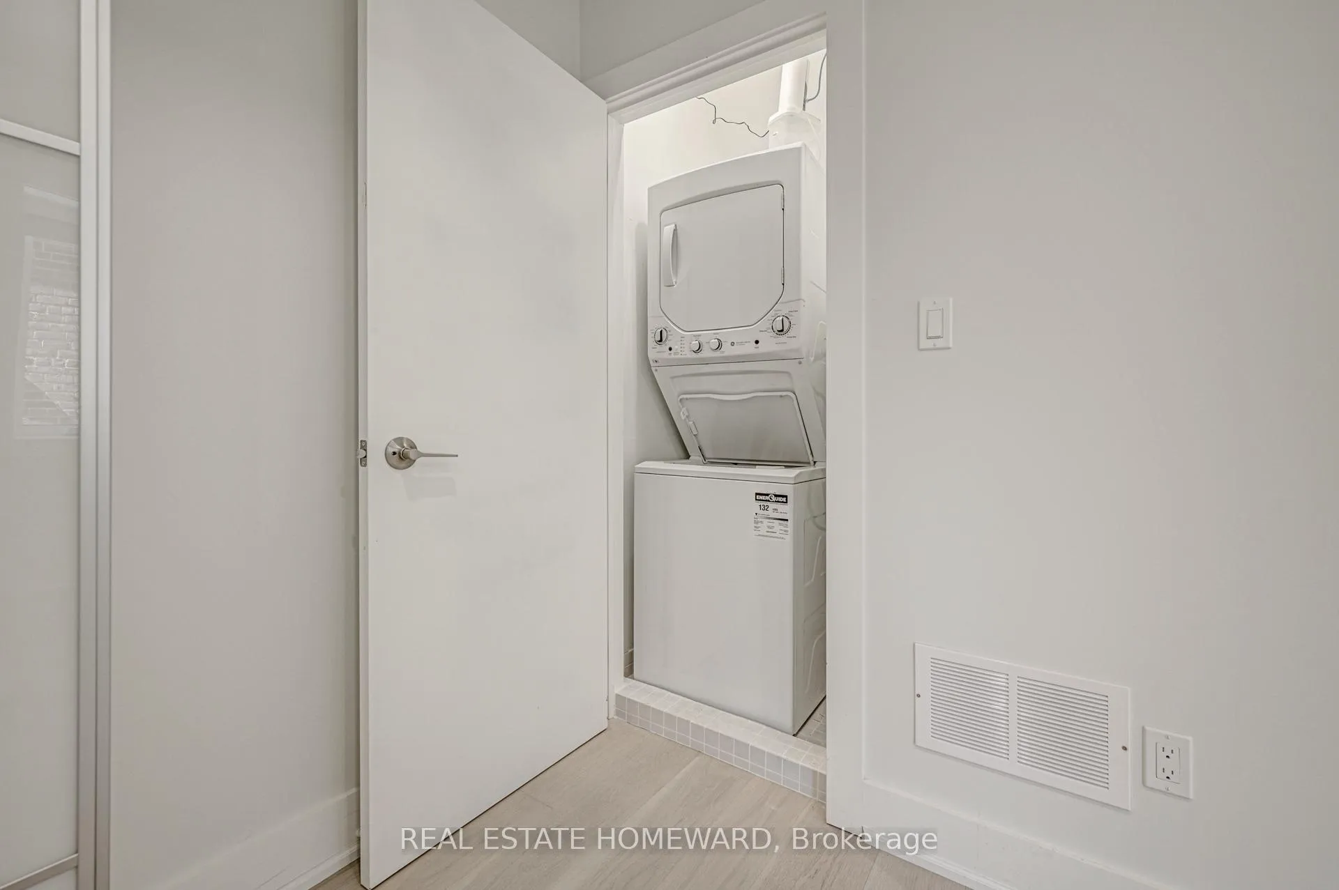 Photo 20 of Unit A, 40 Dewhurst Boulevard, Toronto, Danforth — HOMEH