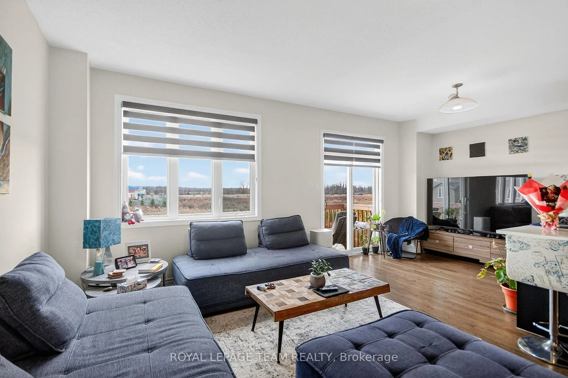 Photo 5 of 136 Main Halyard Lane, Ottawa, Barrhaven - Half Moon Bay — HOMEH