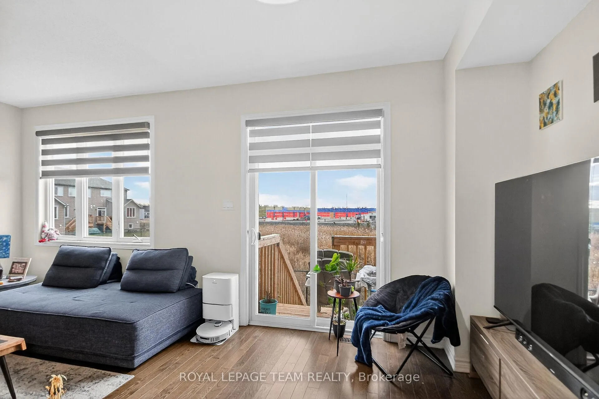 Photo 6 of 136 Main Halyard Lane, Ottawa, Barrhaven - Half Moon Bay — HOMEH