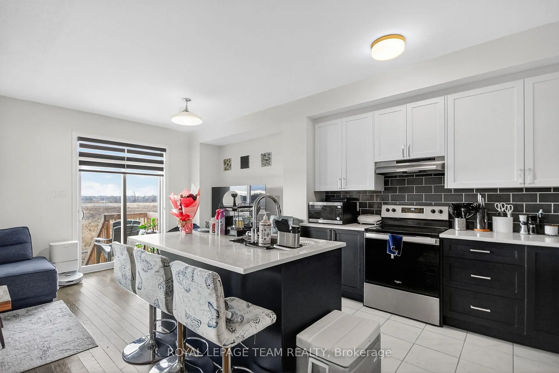 Photo 11 of 136 Main Halyard Lane, Ottawa, Barrhaven - Half Moon Bay — HOMEH