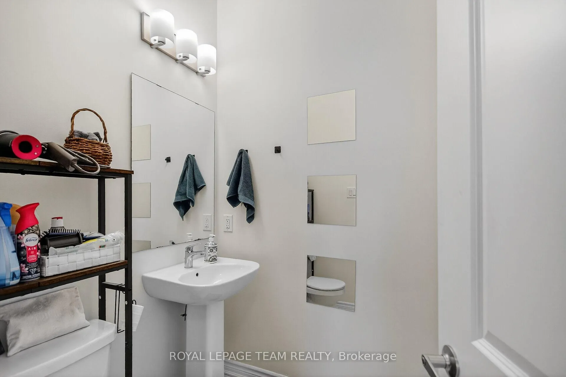 Photo 15 of 136 Main Halyard Lane, Ottawa, Barrhaven - Half Moon Bay — HOMEH