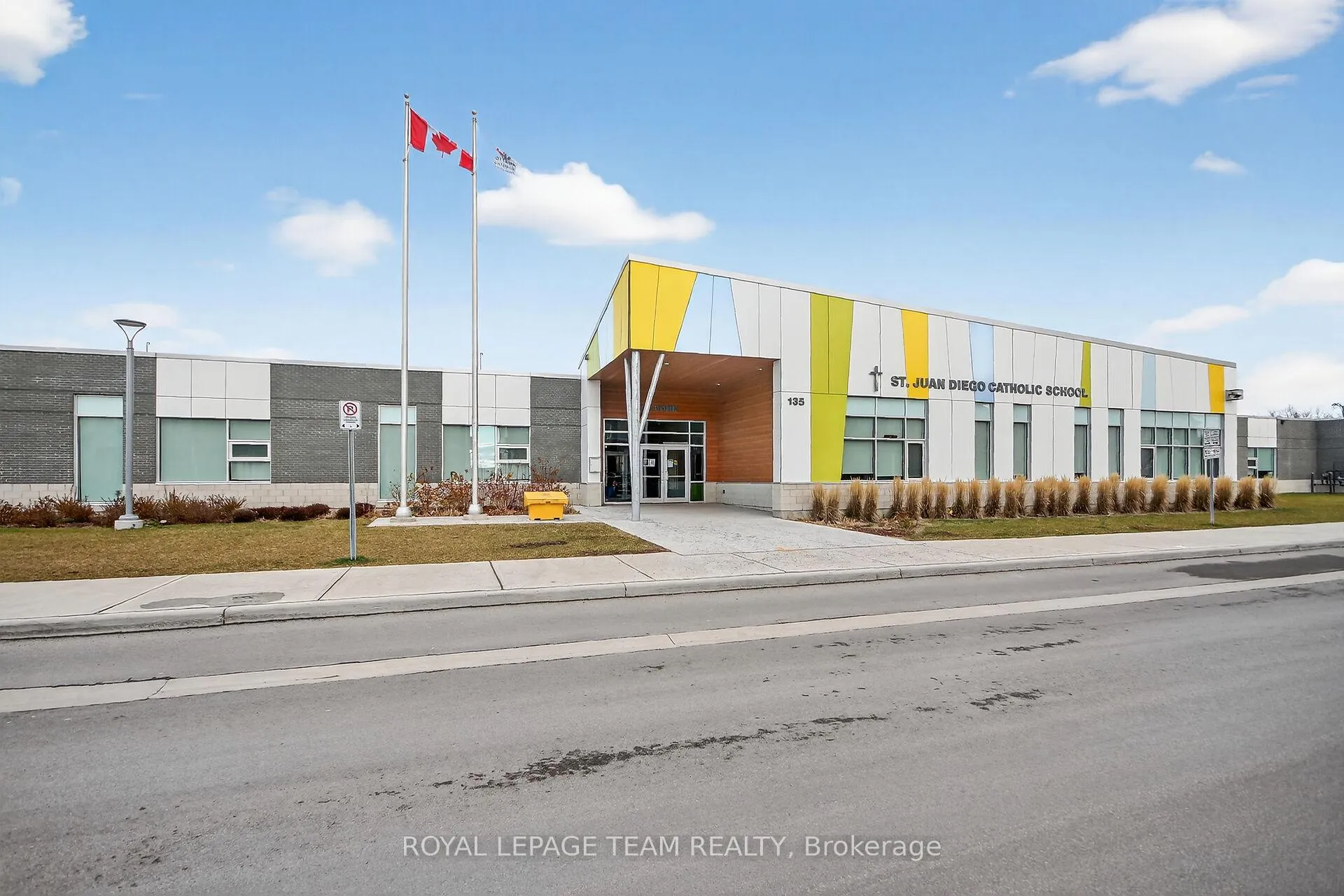 Photo 35 of 136 Main Halyard Lane, Ottawa, Barrhaven - Half Moon Bay — HOMEH
