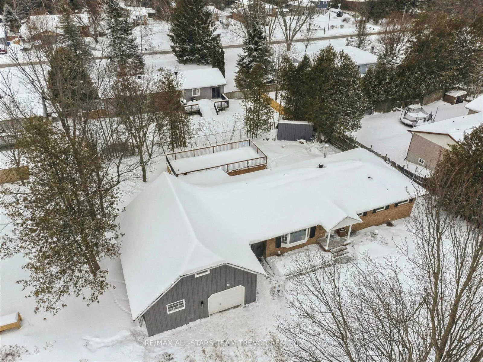 Photo 46 of 76 Brook Crescent, Georgina, Pefferlaw — HOMEH