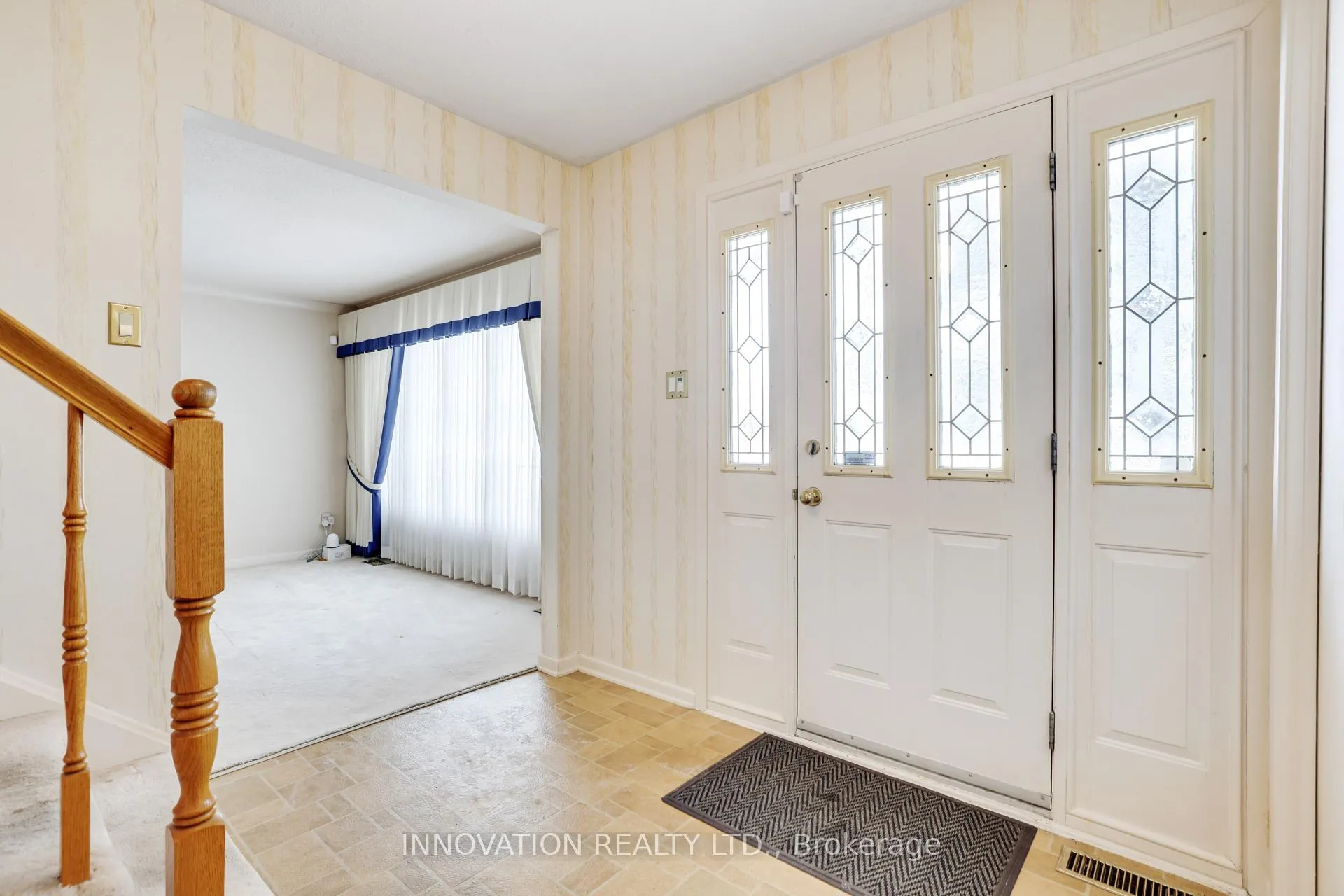 Photo 2 of 935 Parkhaven Avenue, Ottawa, Whitehaven — HOMEH