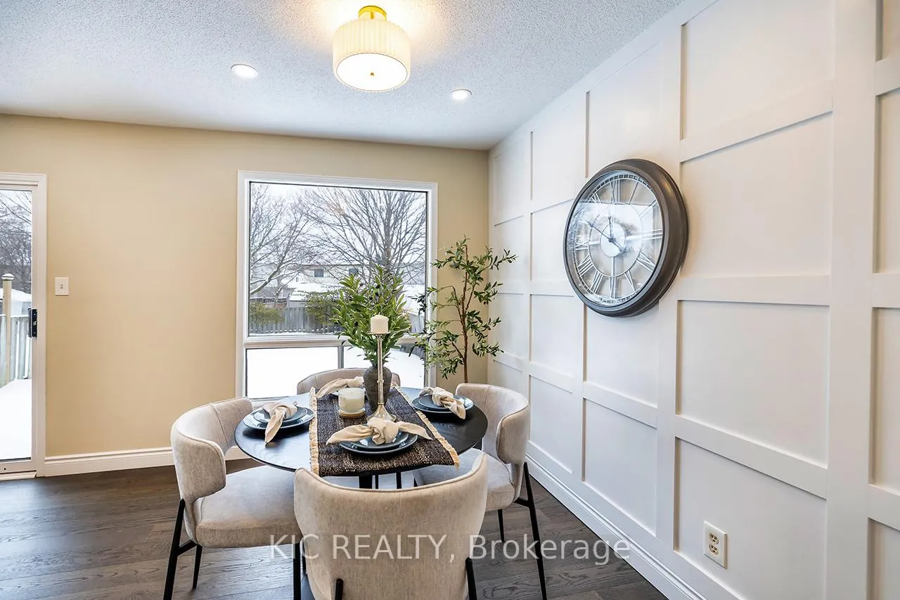 Photo 14 of 16 Turnberry Crescent, Clarington, Courtice — HOMEH