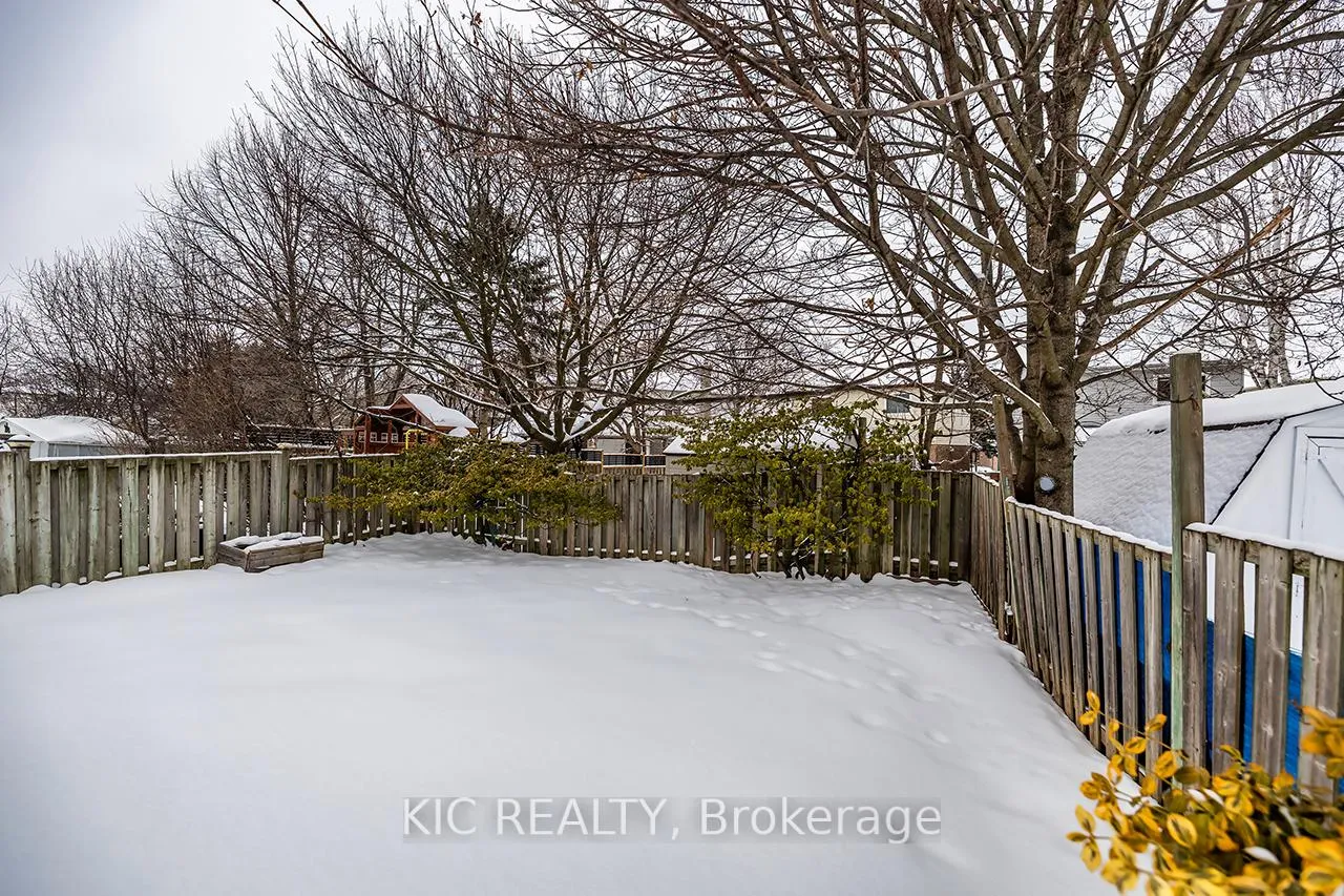 Photo 34 of 16 Turnberry Crescent, Clarington, Courtice — HOMEH