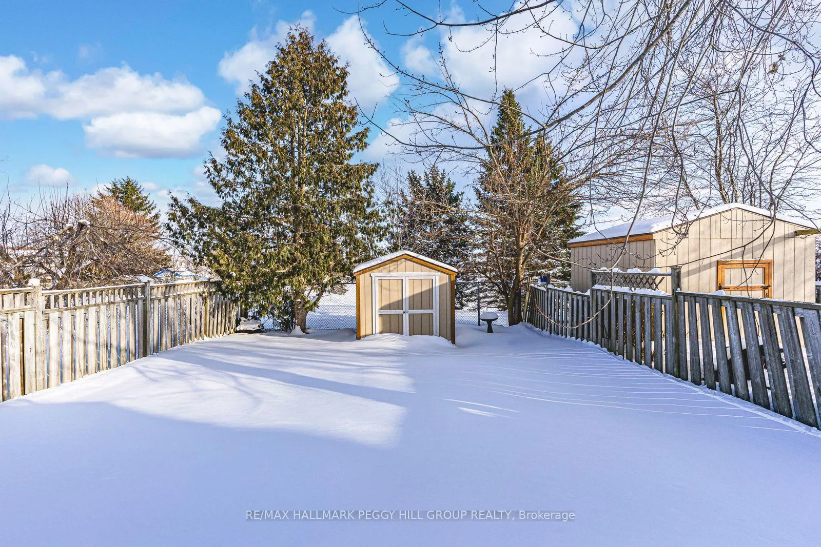Photo 10 of 72 Maitland Drive, Barrie, Grove East — HOMEH