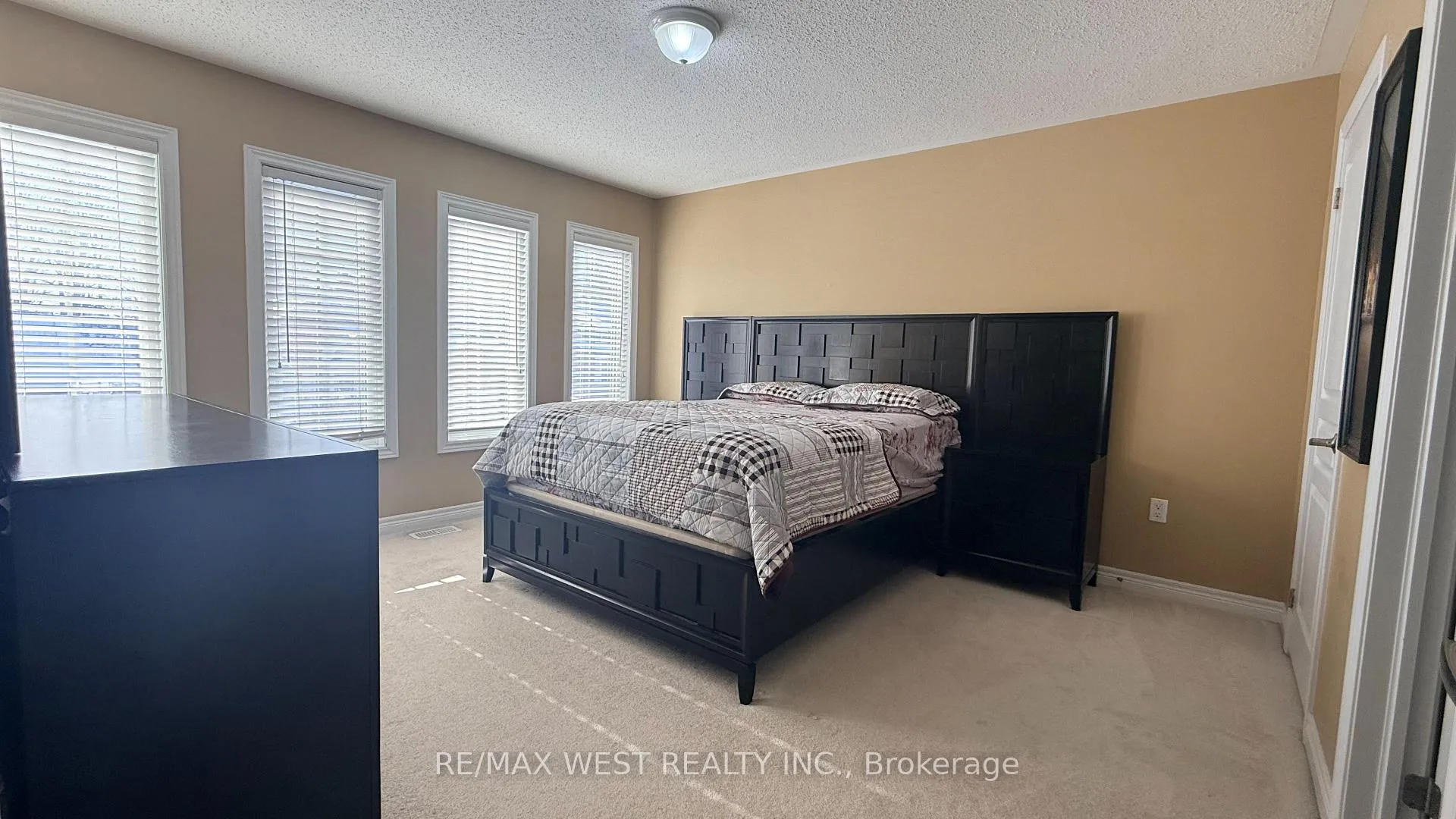 Photo 22 of 124 Johnson Drive, Shelburne — HOMEH
