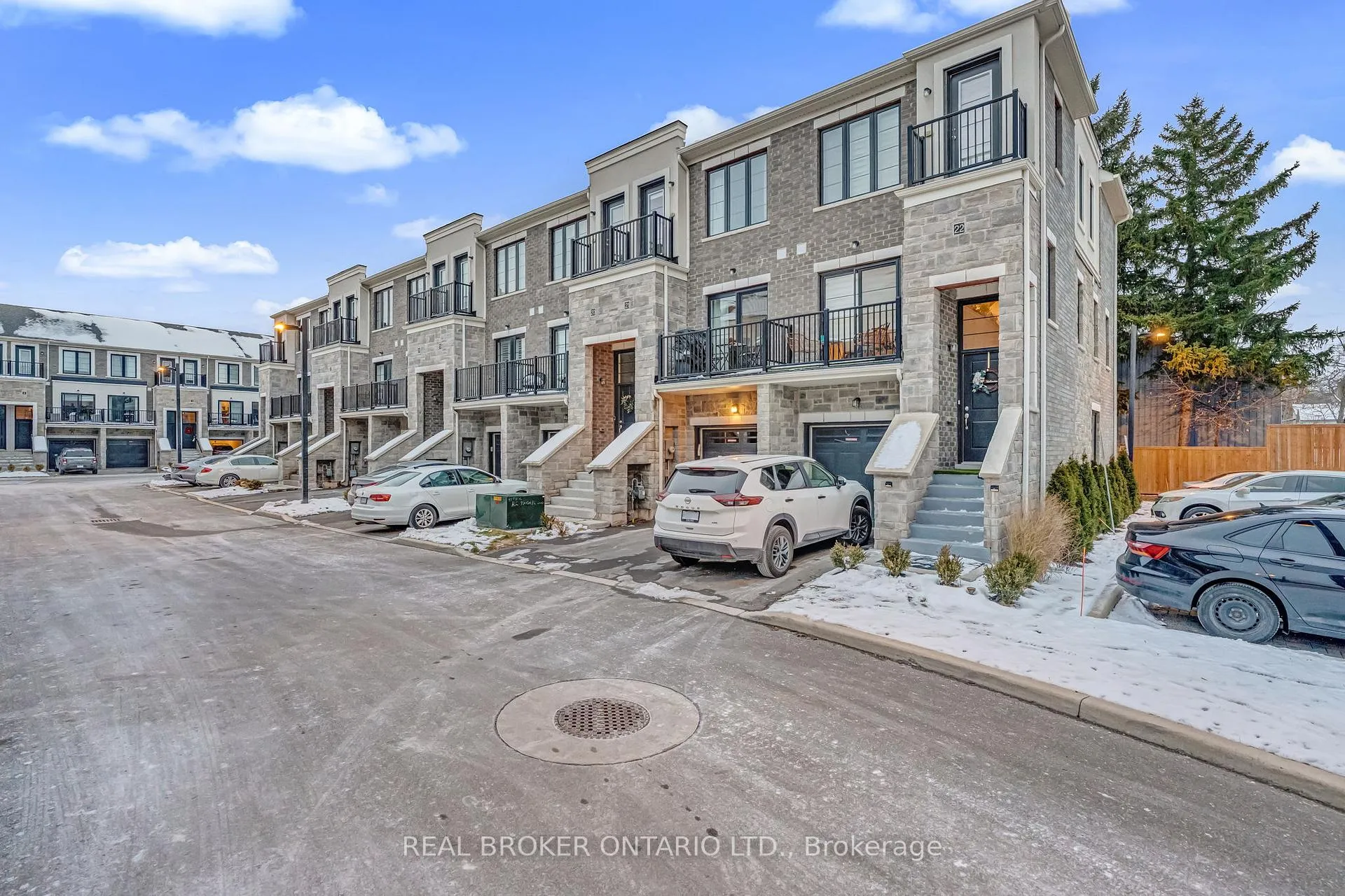 Photo 2 of Unit 21, 383 Dundas Street E, Hamilton, Waterdown — HOMEH