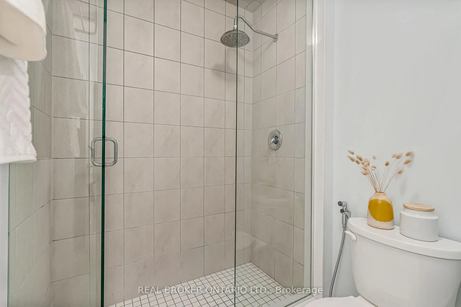 Photo 26 of Unit 21, 383 Dundas Street E, Hamilton, Waterdown — HOMEH