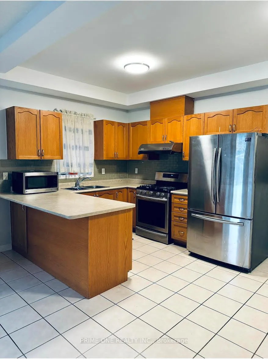 Photo 4 of 25 Jack Monkman Crescent, Markham, Cedarwood — HOMEH