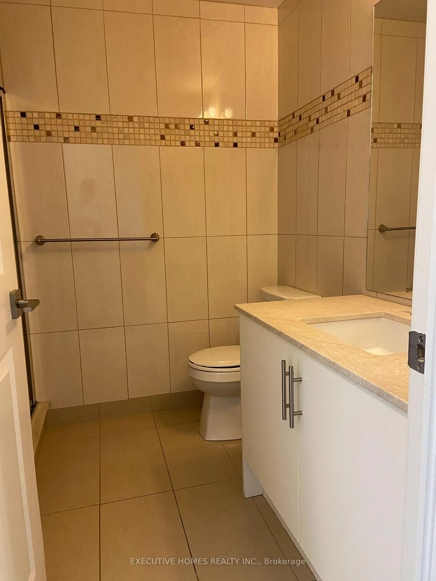 Photo 5 of Unit 219, 23 Glebe Road W, Toronto, Yonge-Eglinton — HOMEH
