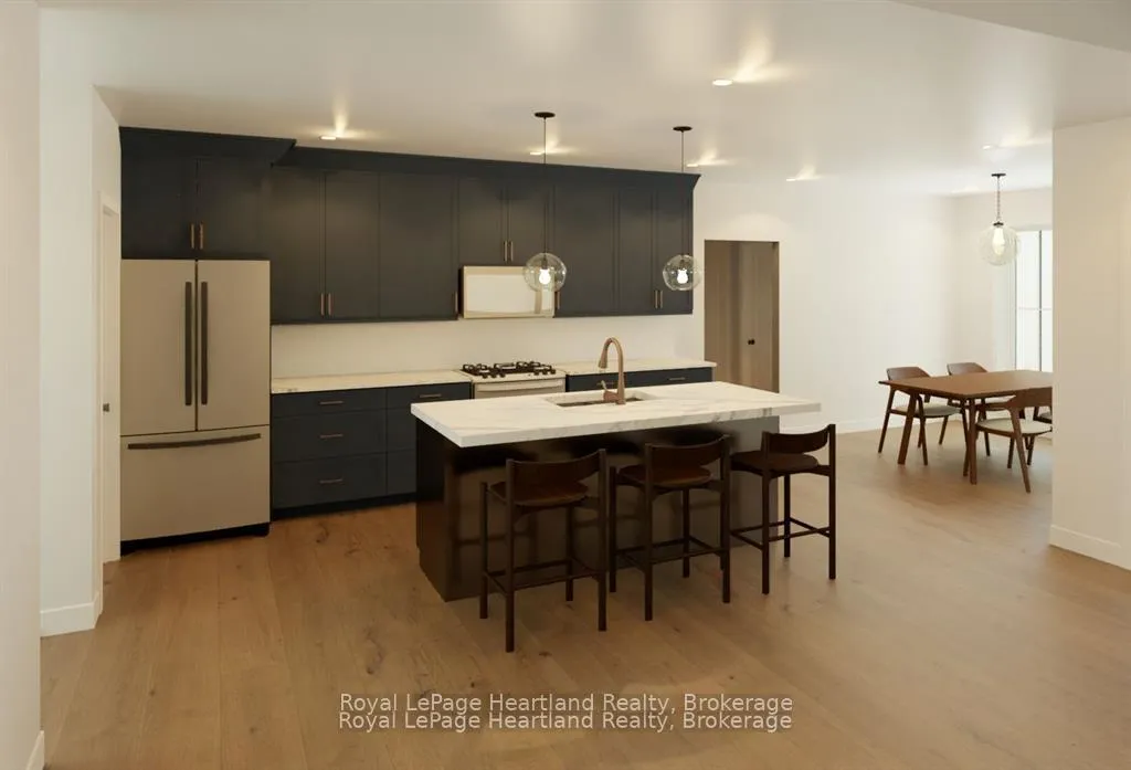 Photo 4 of 43723 Adelaide Street, Huron East, Grey — HOMEH