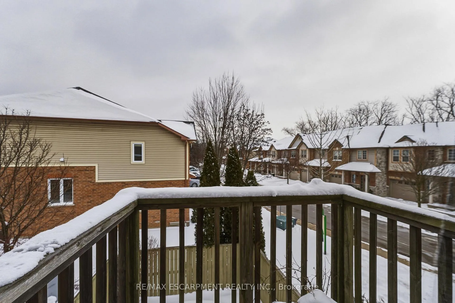 Photo 16 of 6 Chapman Lane, Hamilton, Ancaster — HOMEH