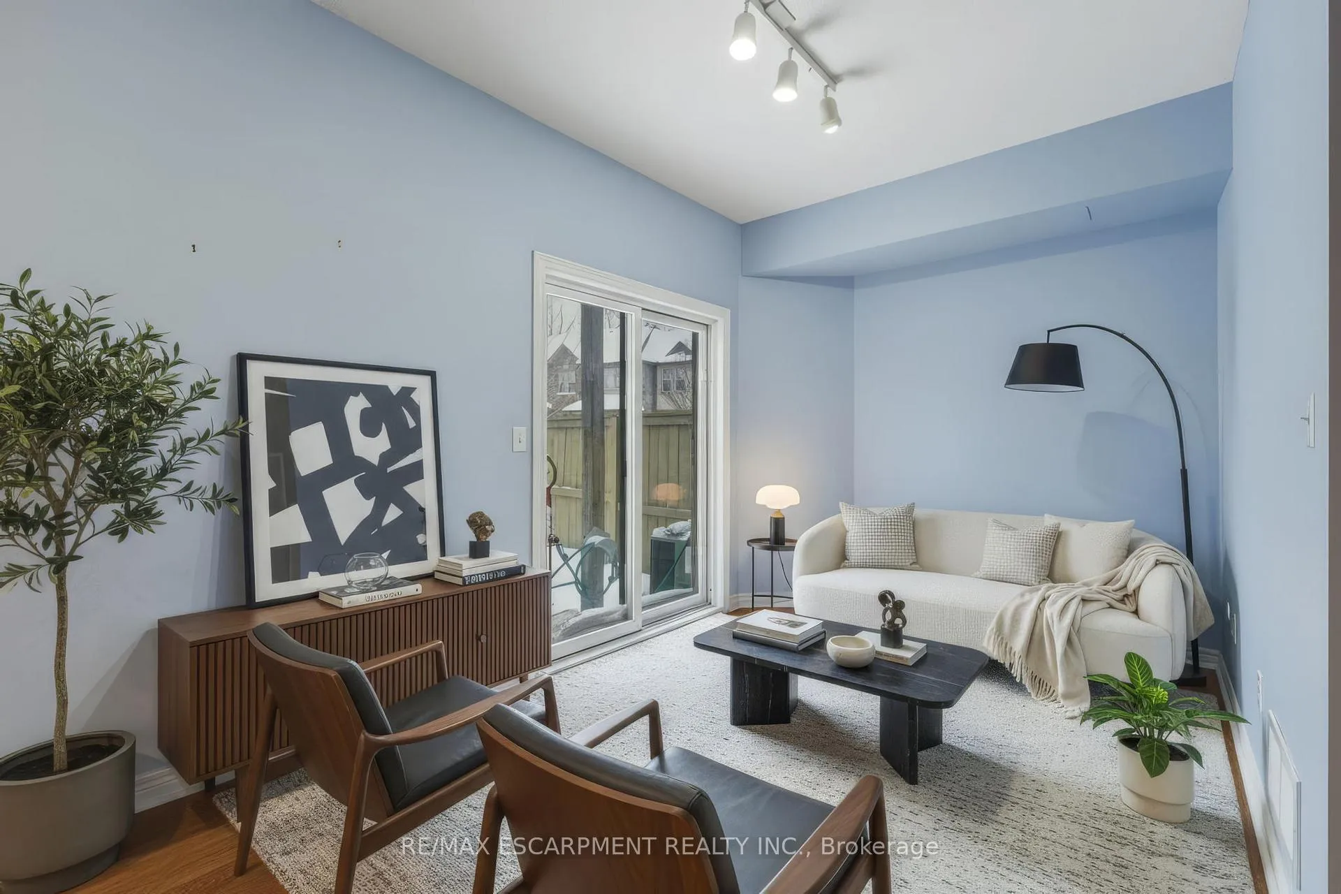 Photo 29 of 6 Chapman Lane, Hamilton, Ancaster — HOMEH