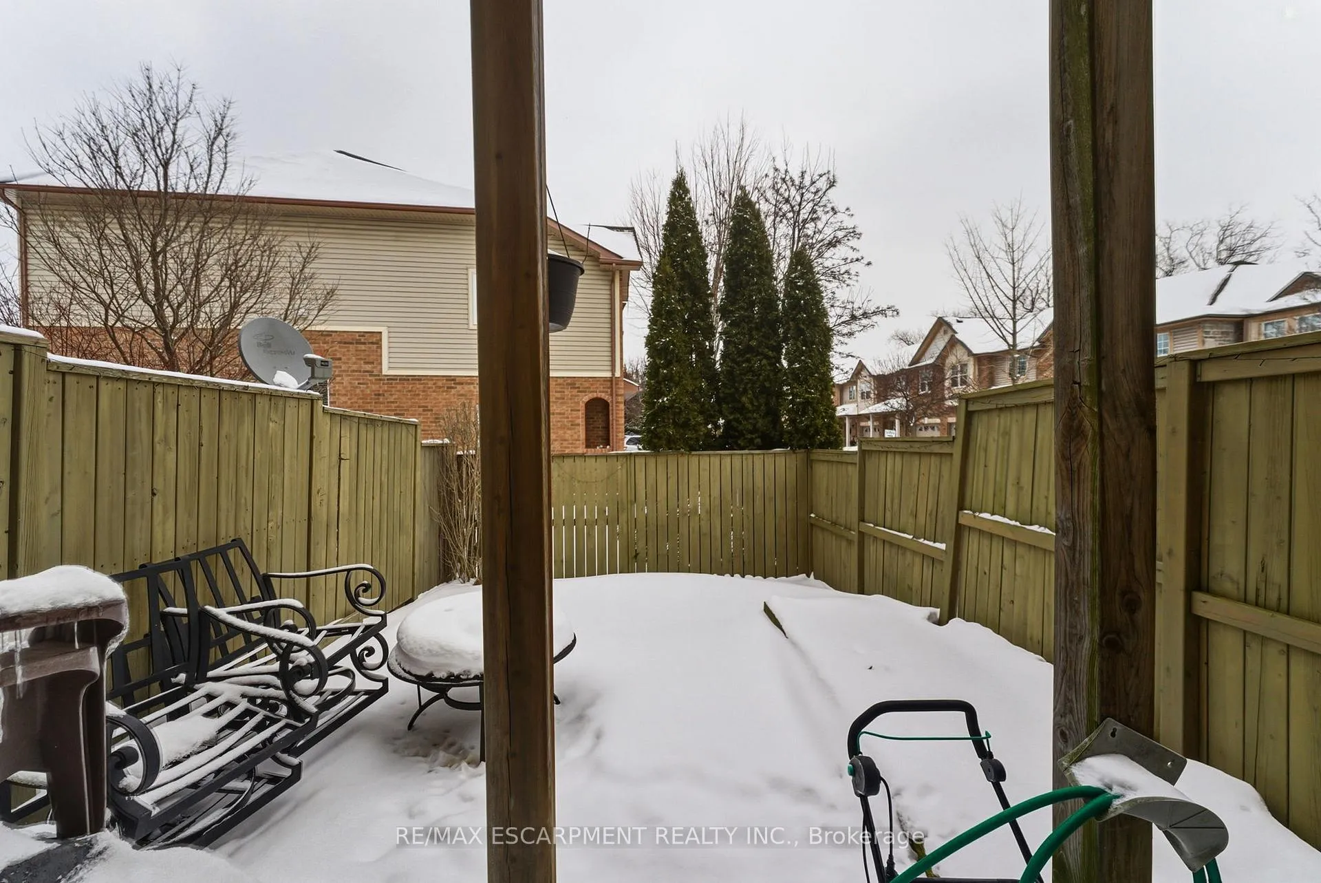 Photo 32 of 6 Chapman Lane, Hamilton, Ancaster — HOMEH