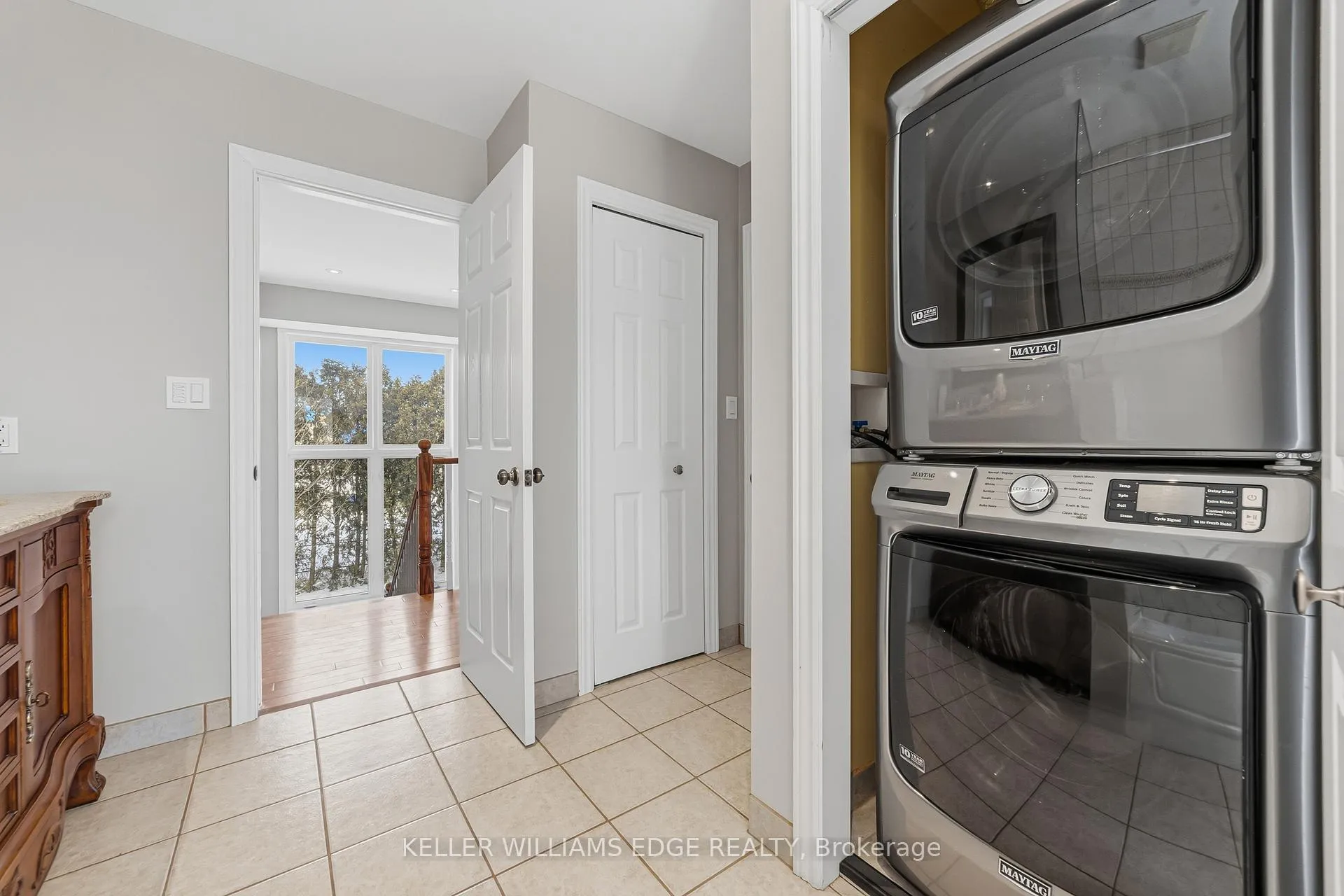 Photo 25 of 267 Hampton Heath Road, Burlington, Appleby — HOMEH