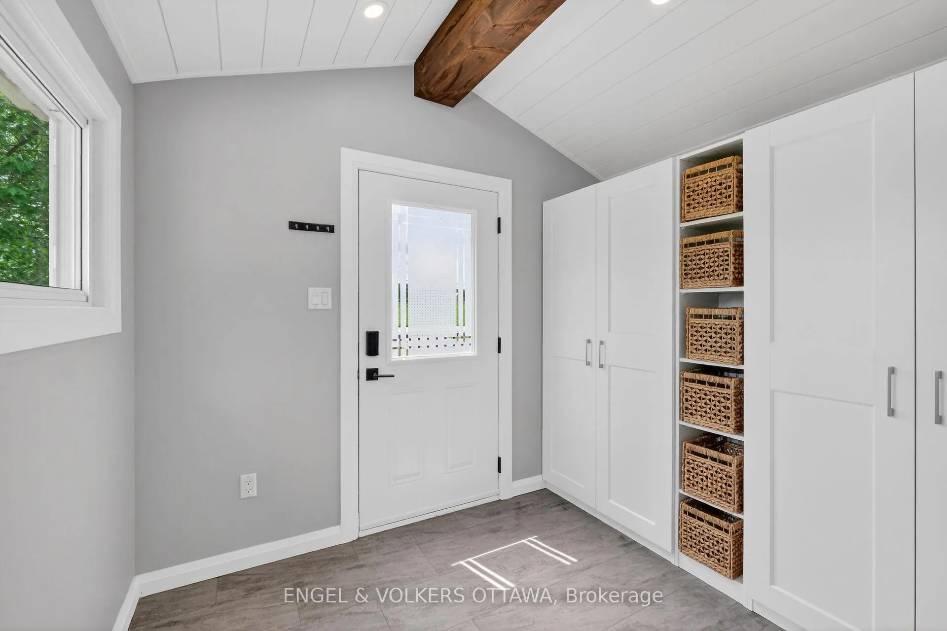 Photo 4 of 2234 Upper Dwyer Hill Road, Ottawa, Huntley Ward (North West) — HOMEH