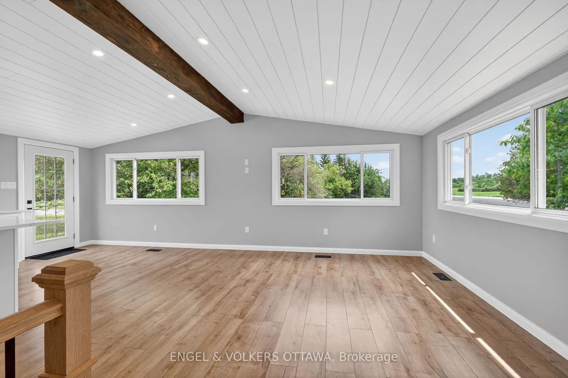 Photo 7 of 2234 Upper Dwyer Hill Road, Ottawa, Huntley Ward (North West) — HOMEH