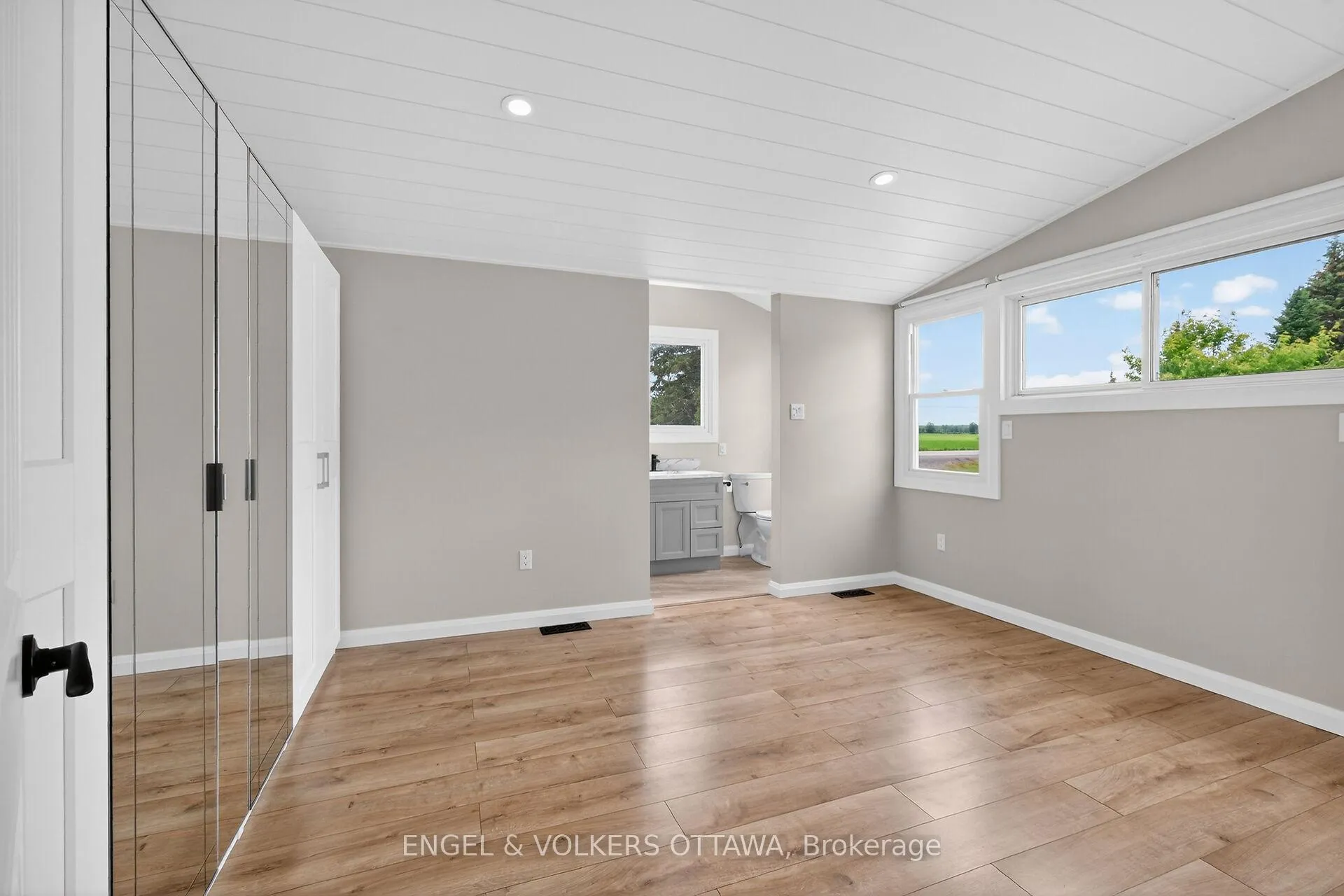 Photo 19 of 2234 Upper Dwyer Hill Road, Ottawa, Huntley Ward (North West) — HOMEH