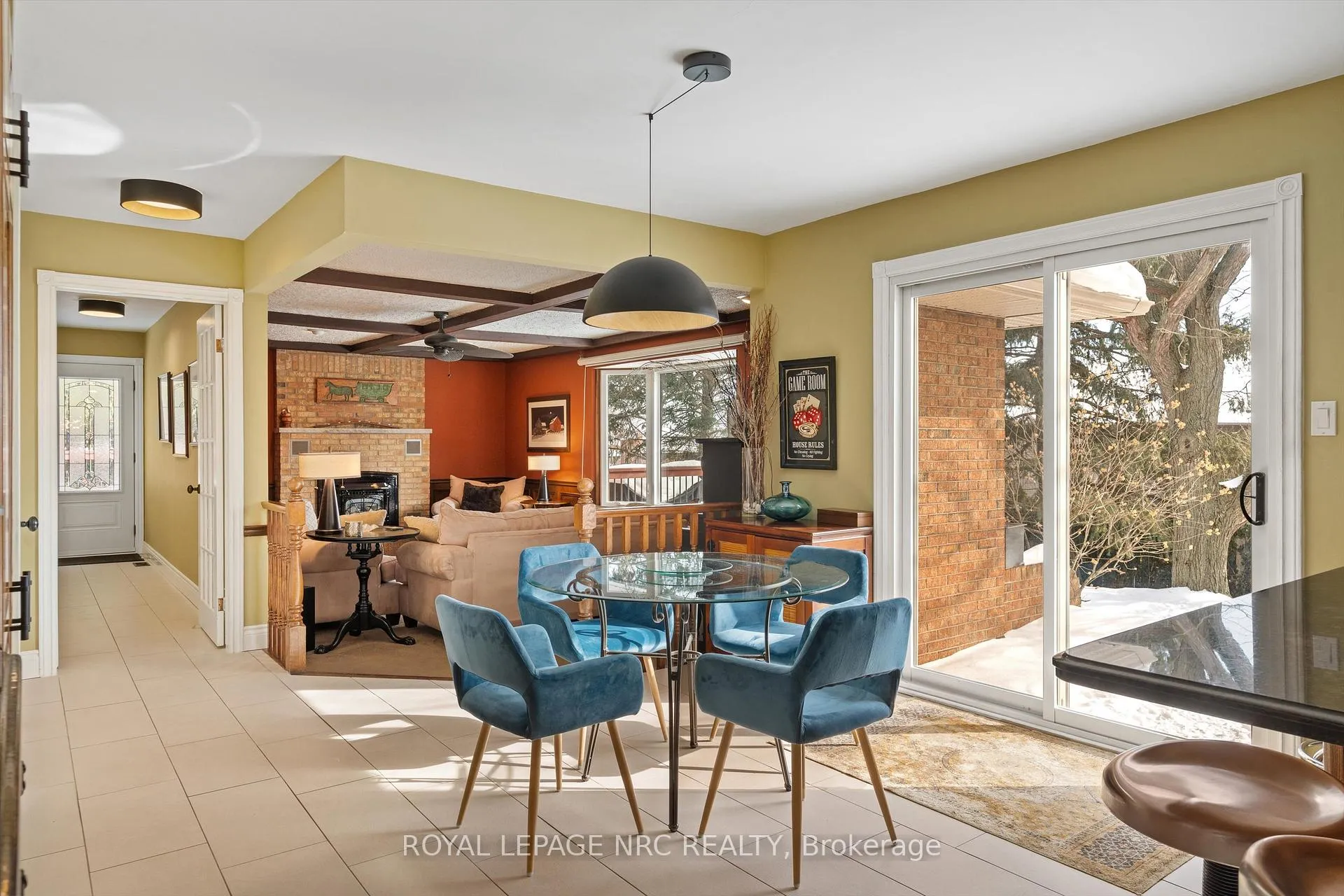 Photo 14 of 57 Elena Court, Hamilton, Gurnett — HOMEH