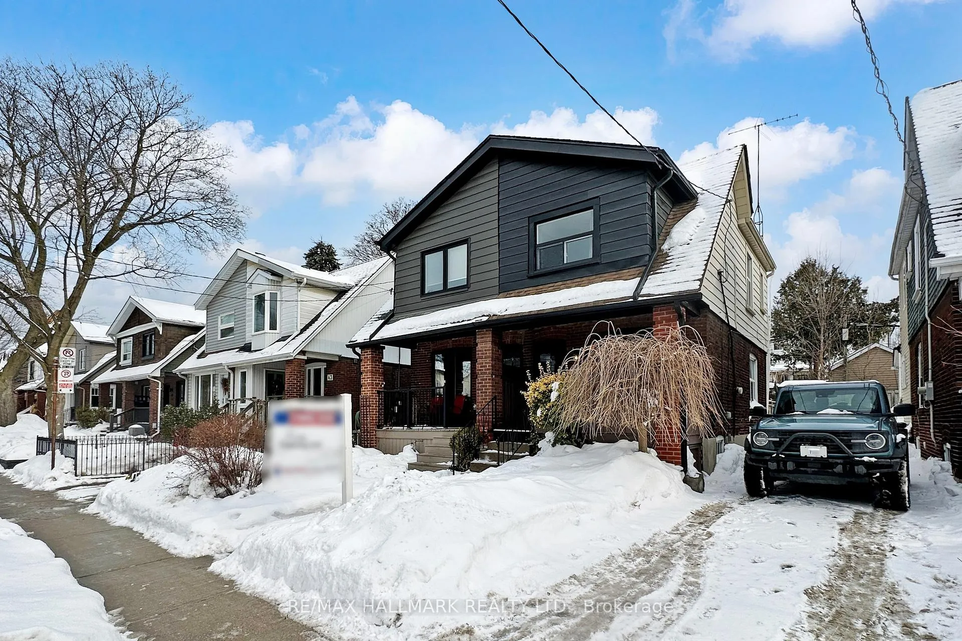 Photo 1 of 39 Hiltz Avenue, Toronto, South Riverdale — HOMEH