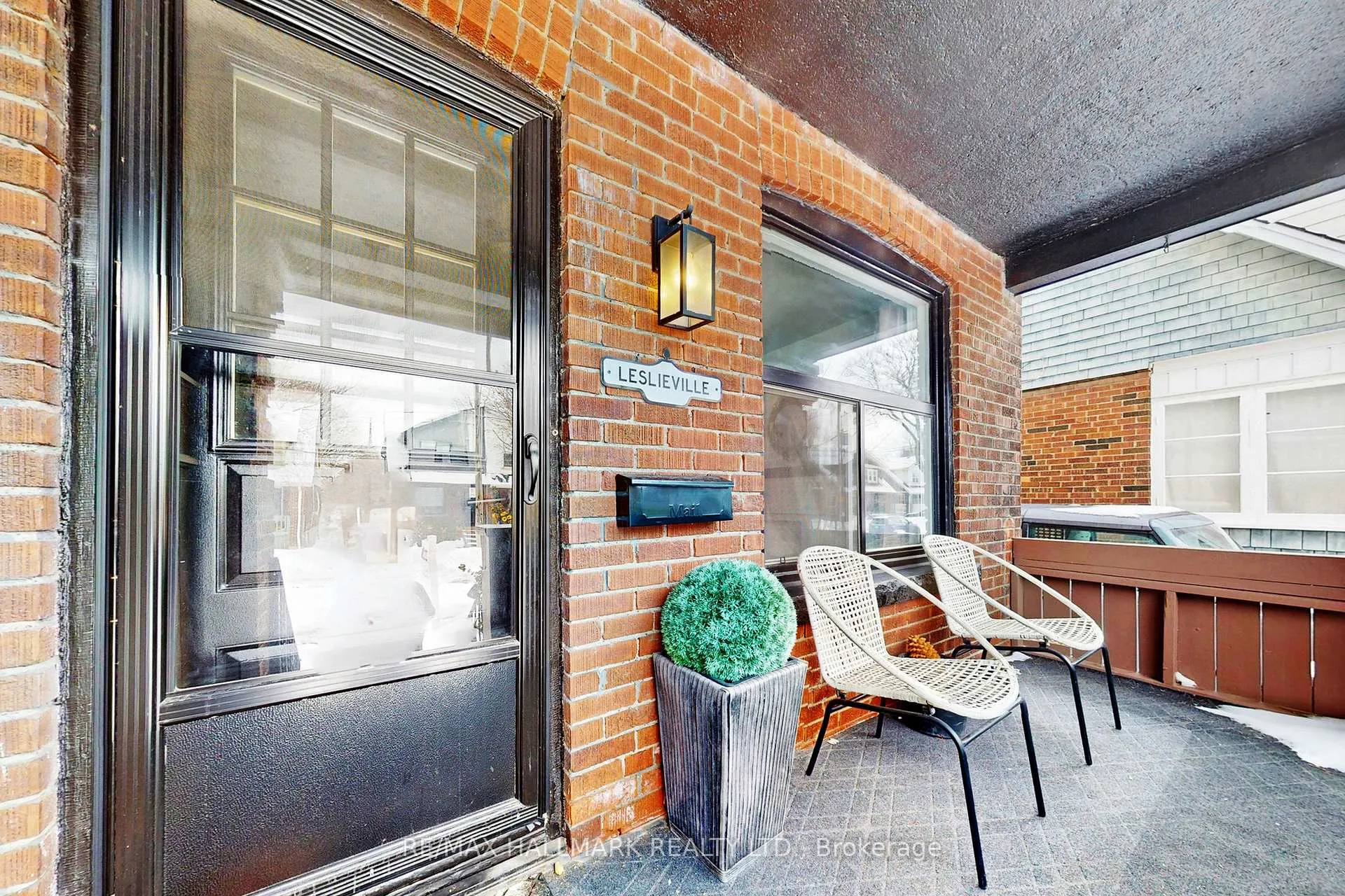 Photo 4 of 39 Hiltz Avenue, Toronto, South Riverdale — HOMEH