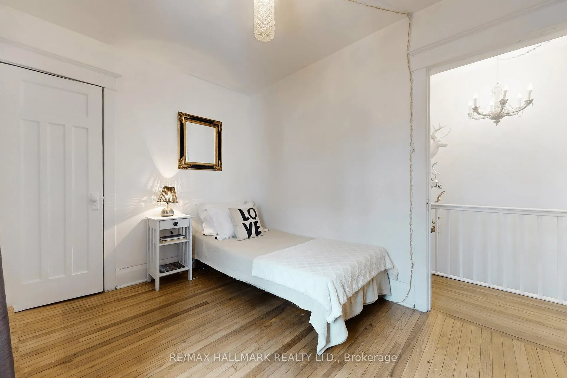 Photo 25 of 39 Hiltz Avenue, Toronto, South Riverdale — HOMEH